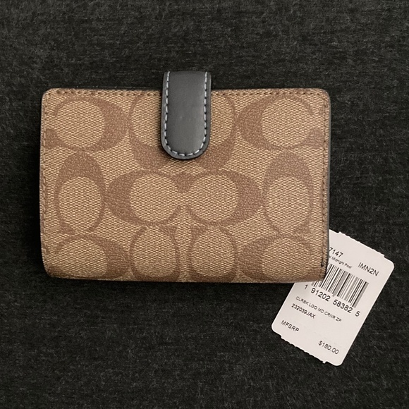 COACH Medium Corner Zip Wallet In Colorblock W/Signature "C" - NWT! - Picture 2 of 4